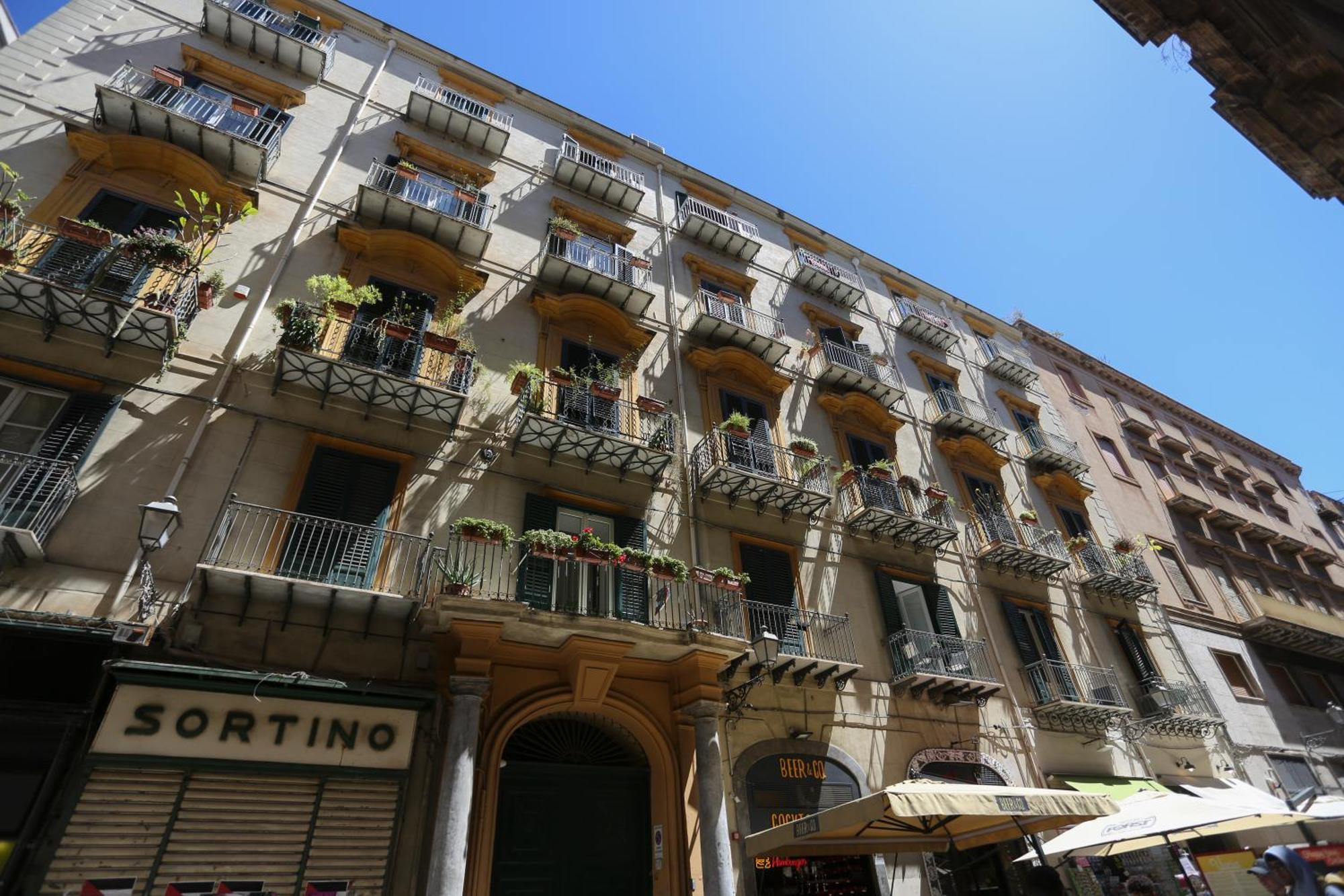 Ferienwohnung Maqueda View Palermo Exterior foto